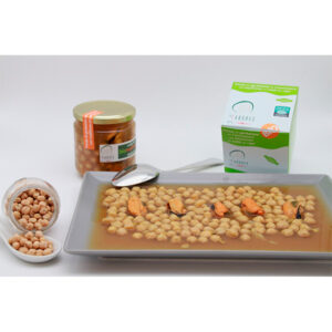 Potaje de garbanzos de Fuentesaúco con mejillones en caldo de rape